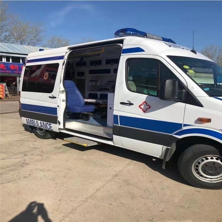 贺兰私人长途救护车出租转院回家