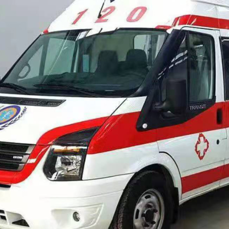 贺兰非急救护送病人转院租赁救护车的优缺点对比